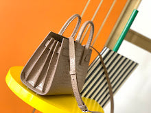 new-luxury-designer-bags-nm3494