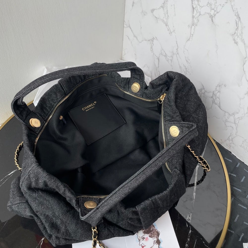 new-luxury-designer-bags-nm9875