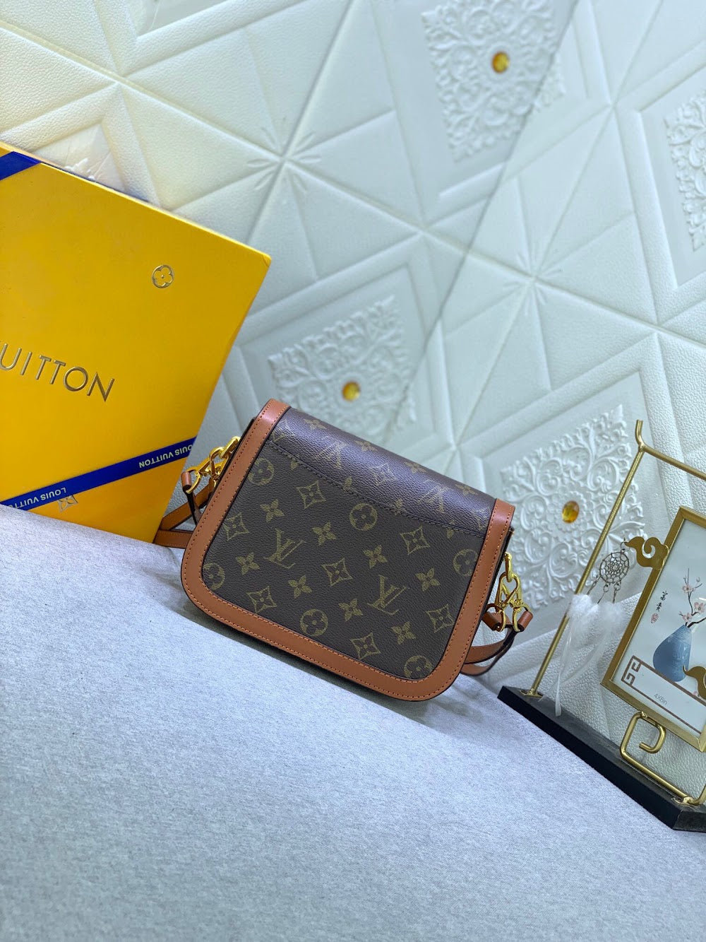Dragons Bags ln Luxury Bag --81401