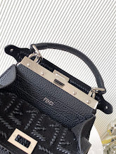 new-designer-premium-bags-nm7727