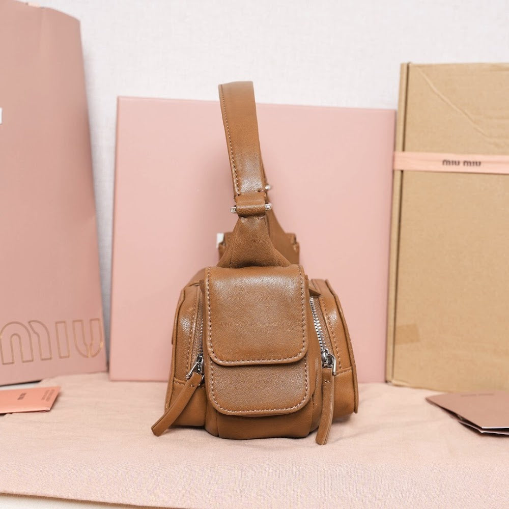 Dragons Bags Miun Miun Luxury Bag --123527
