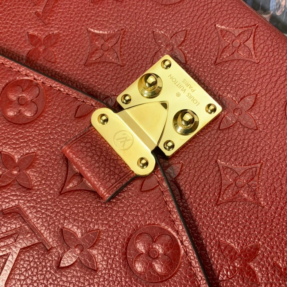Dragons Bags ln Luxury Bag --66236