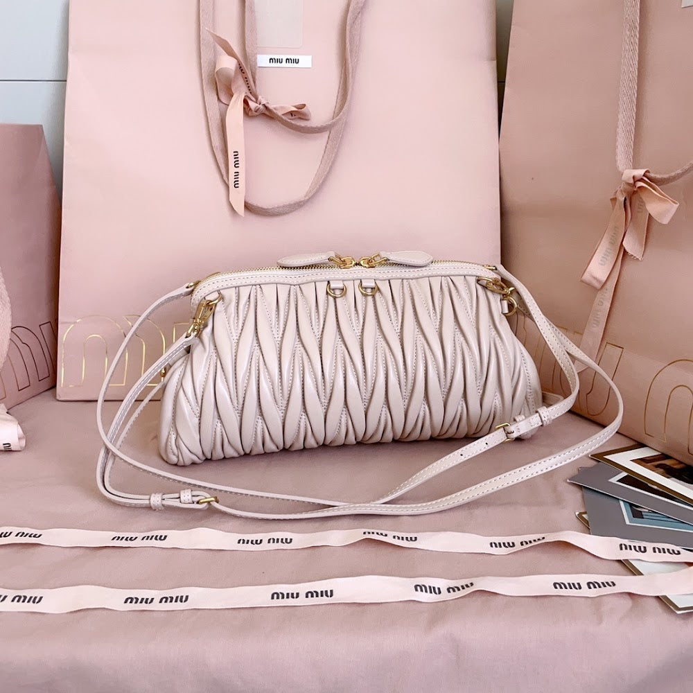 Dragons Bags Miun Miun Luxury Bag --123038