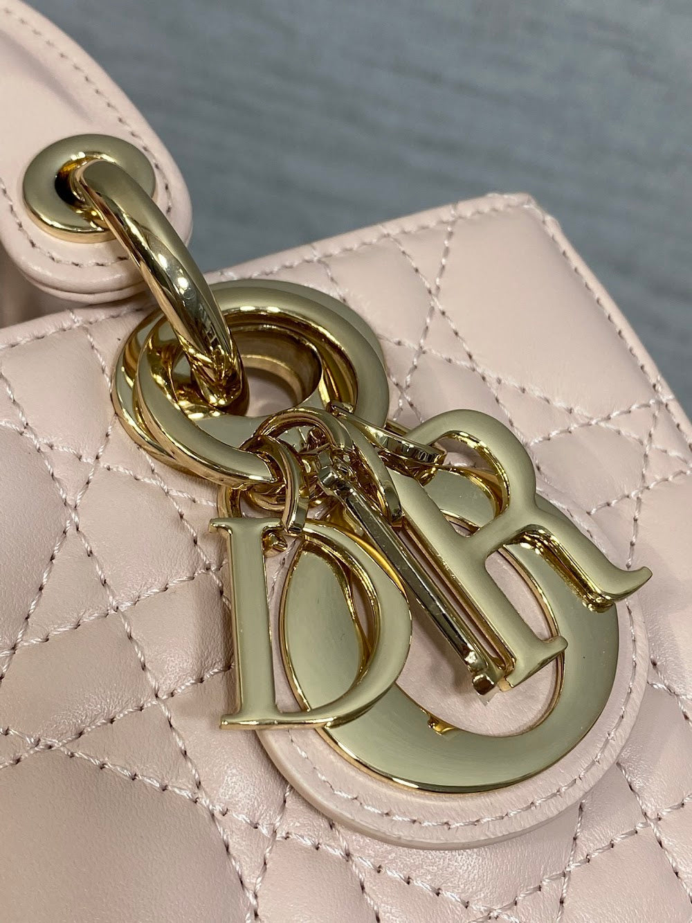 Dragons BagsDiorn Luxury Bag --116192