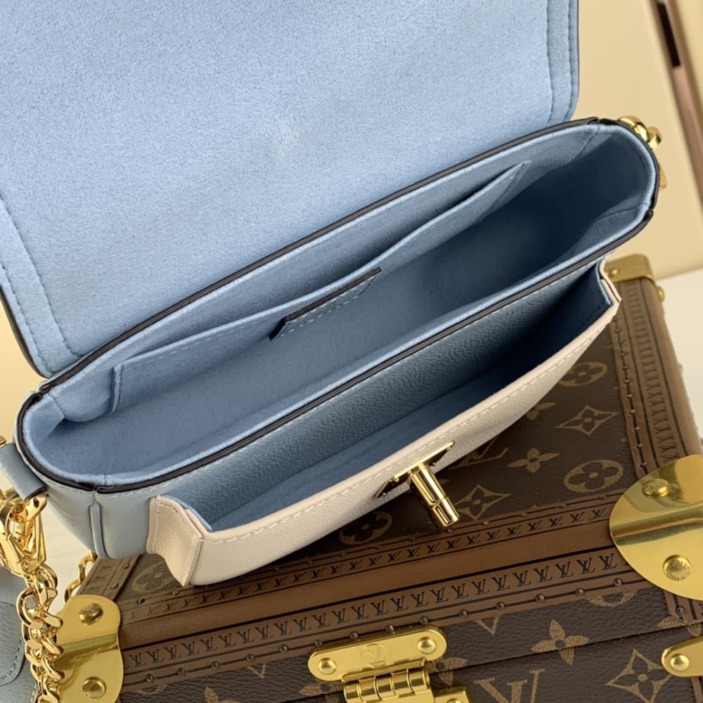 Dragons Bags ln Luxury Bag --60970