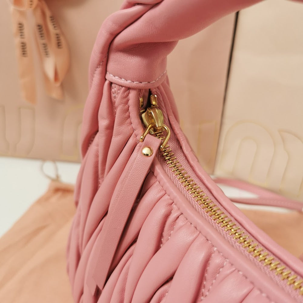 Dragons Bags Miun Miun Luxury Bag --122945