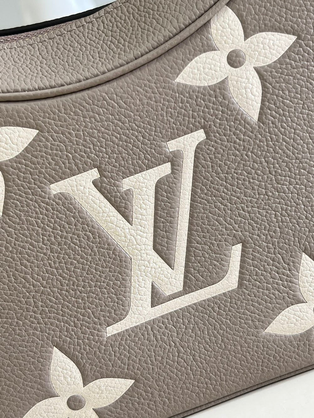 Dragons Bags ln Luxury Bag --96122