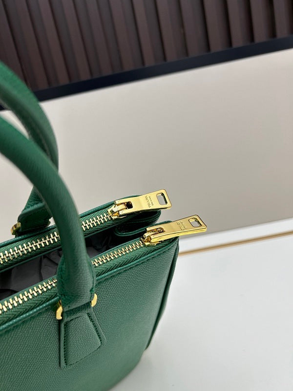 Jessica Bags pradn Luxury Bag --74595