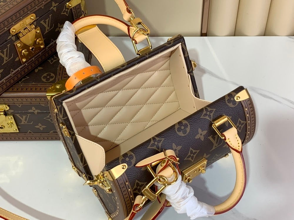 Dragons Bags ln Luxury Bag --62566