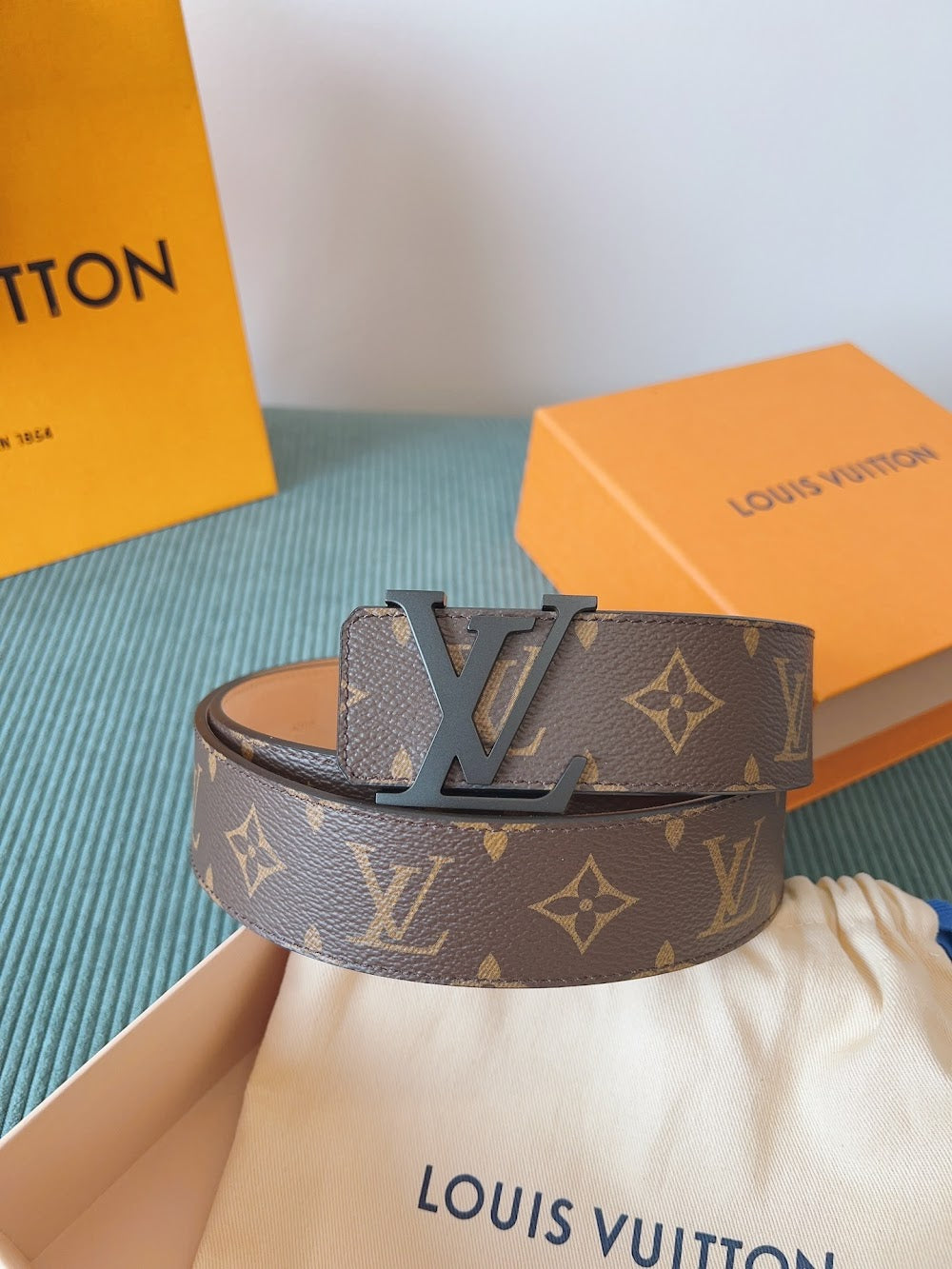 Dragons Bags ln Luxury Belt --107068