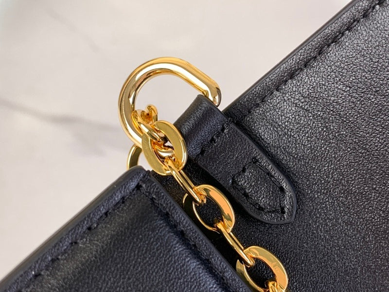 Dragons Bags ln Luxury Bag --69733