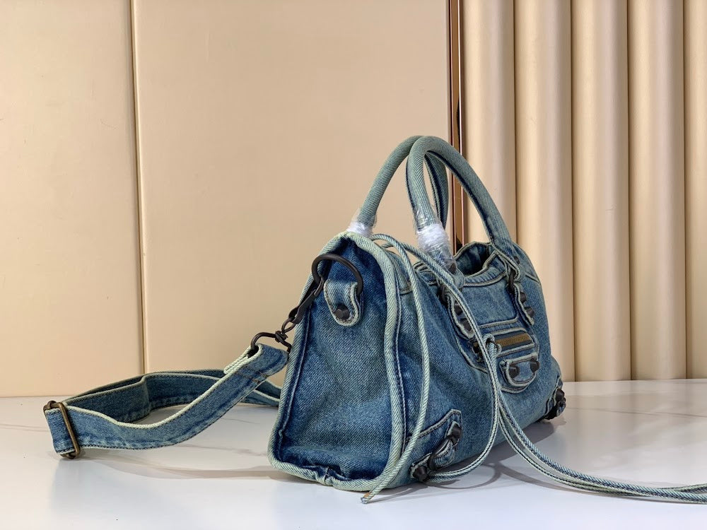 Dragons Bags ln Luxury Bag --95880