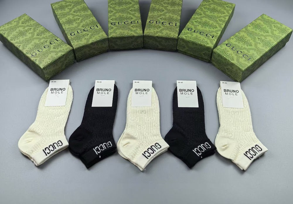 Dragons Bags Premium Luxury Socks --98596