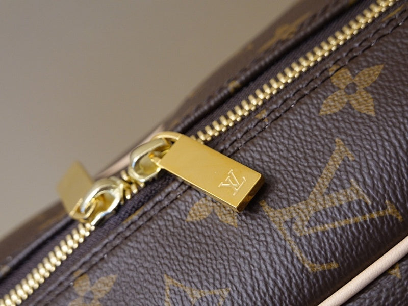 Dragons Bags ln Luxury Bag --66662