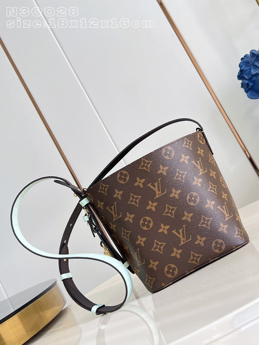 Dragons Bags ln Luxury Bag --96116