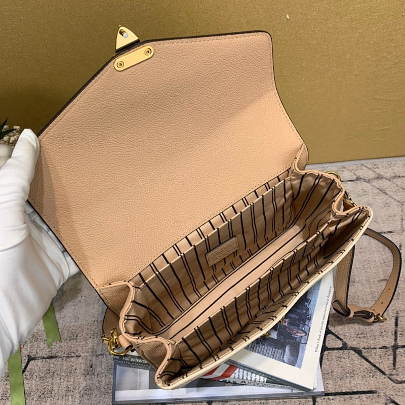 Dragons Bags ln Luxury Bag --66237
