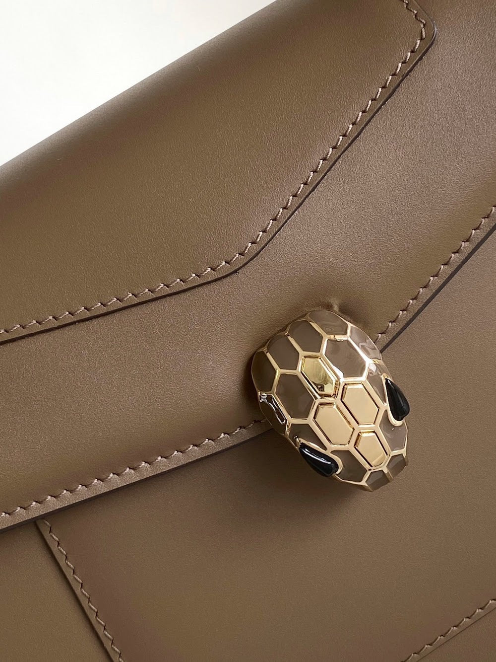 Dragons Bags Burberryn Luxury Bag --91919