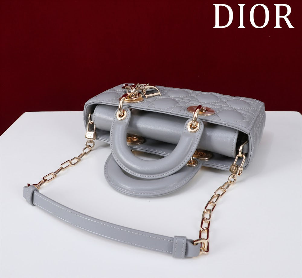 Dragons BagsDiorn Luxury Bag --114722