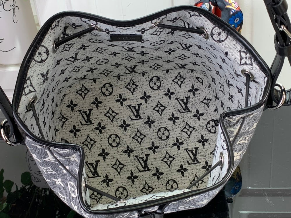 Dragons Bags ln Luxury Bag --96792