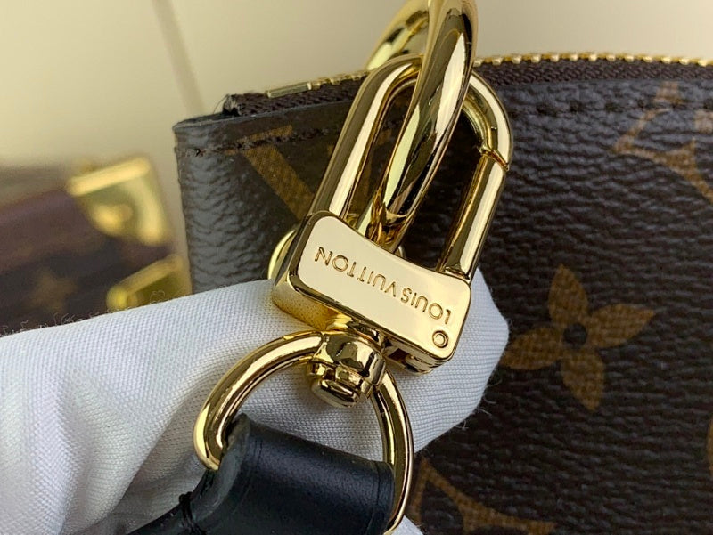 Dragons Bags ln Luxury Bag --68763