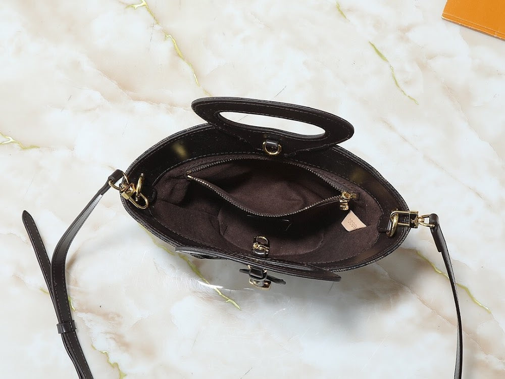 Dragons Bags ln Luxury Bag --76754