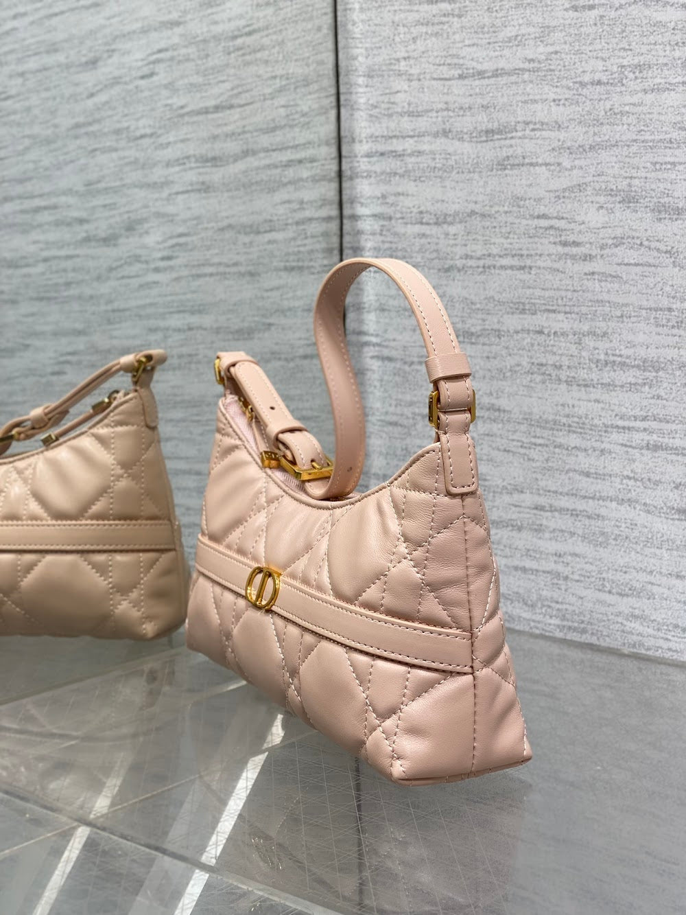 Dragons BagsDiorn Luxury Bag --115988