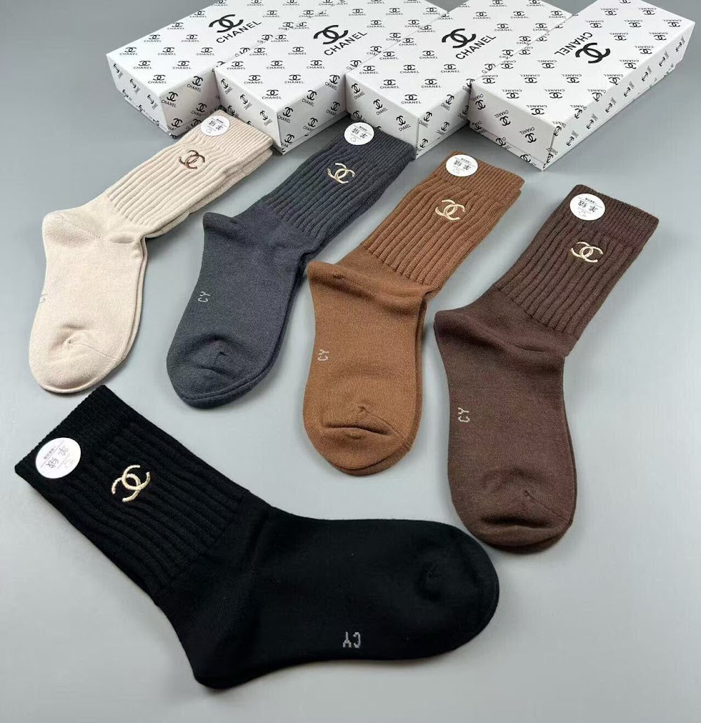 Dragons Bags Premium Luxury Socks --98227