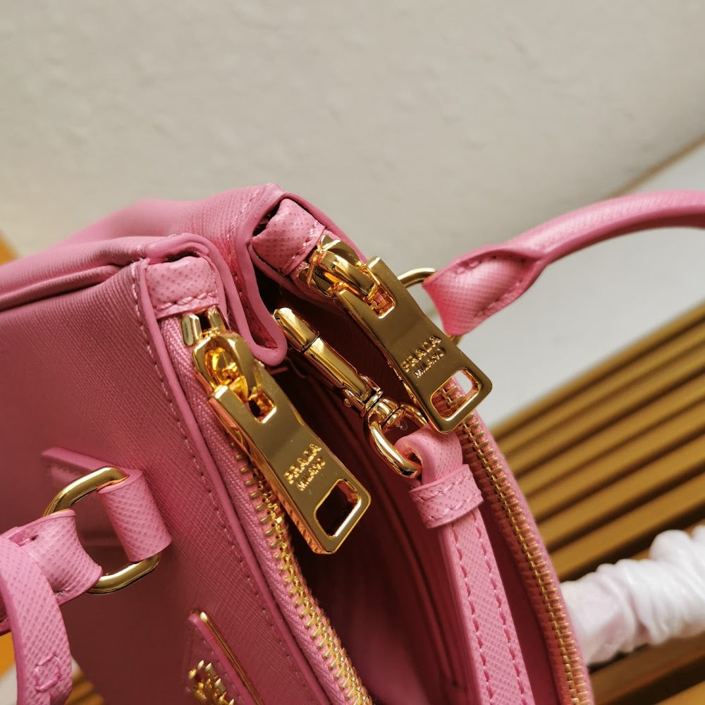 Jessica Bags pradn Luxury Bag --74665