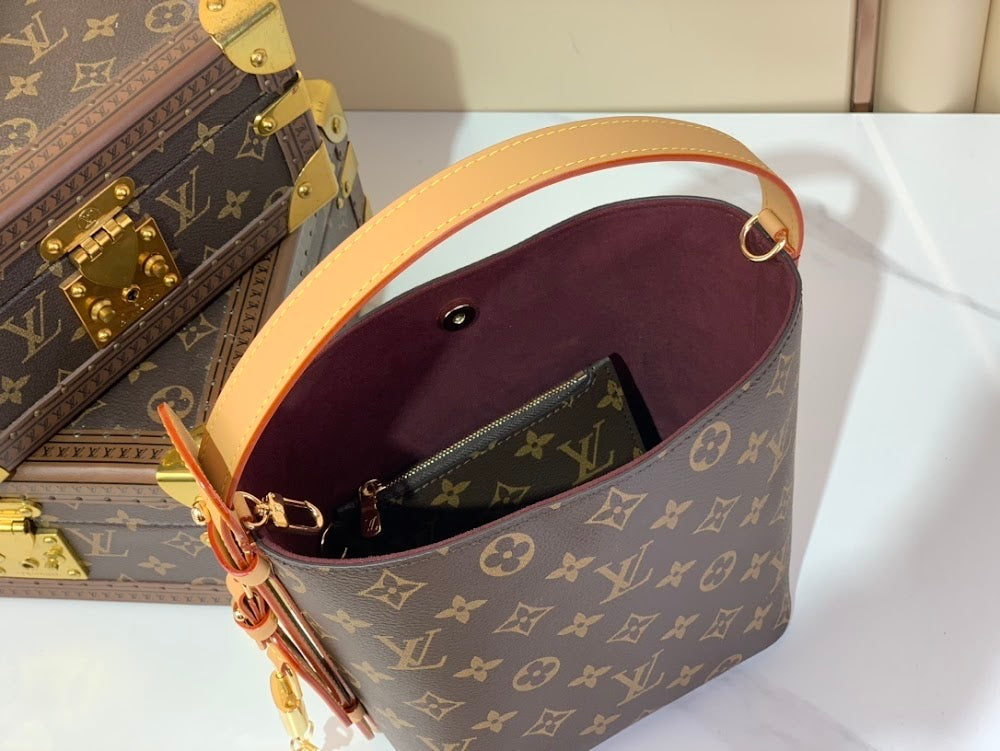 Dragons Bags ln Luxury Bag --62511