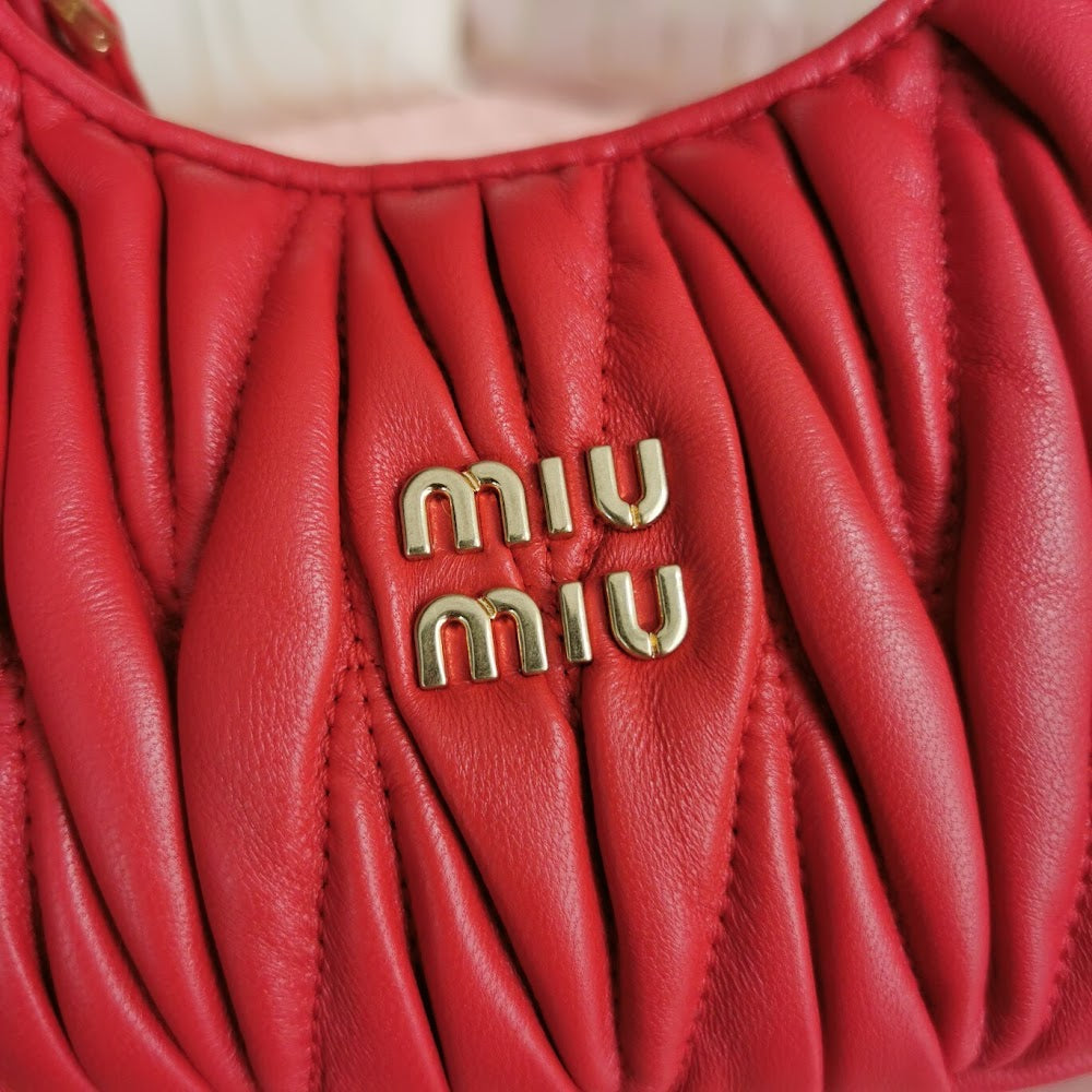 Dragons Bags Miun Miun Luxury Bag --122651
