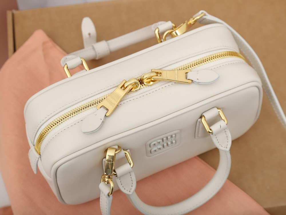 Dragons Bags Miun Miun Luxury Bag --123435