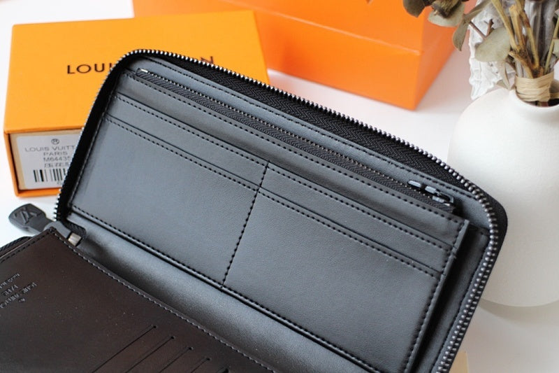 Dragons Bags ln Luxury Bag --59856
