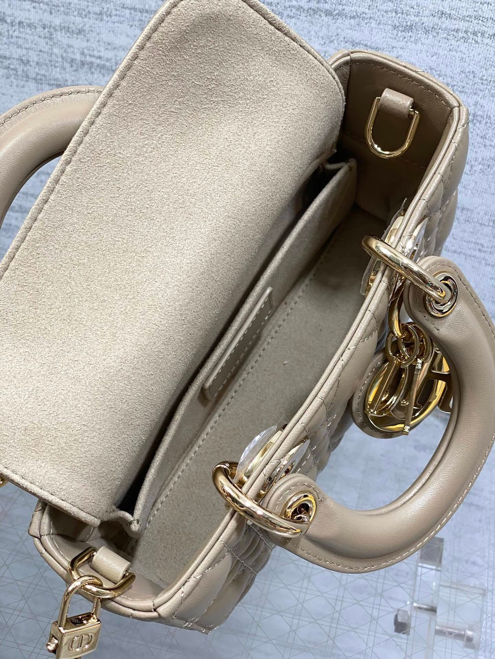 Dragons BagsDiorn Luxury Bag --116190