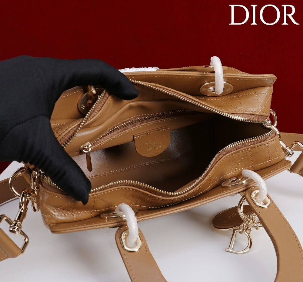 Dragons BagsDiorn Luxury Bag --115378