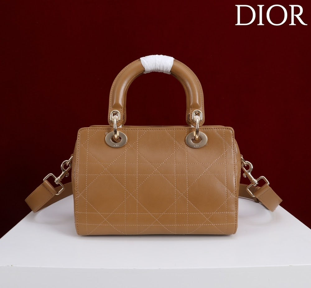 Dragons BagsDiorn Luxury Bag --115378