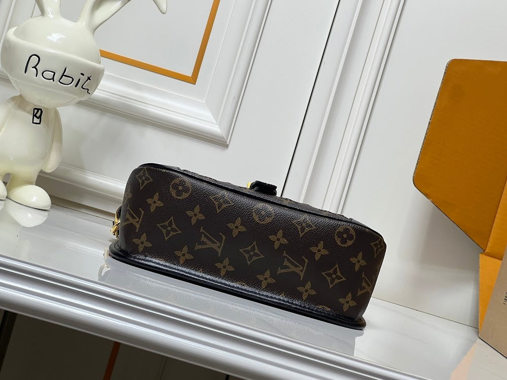 Dragons Bags ln Luxury Bag --77649