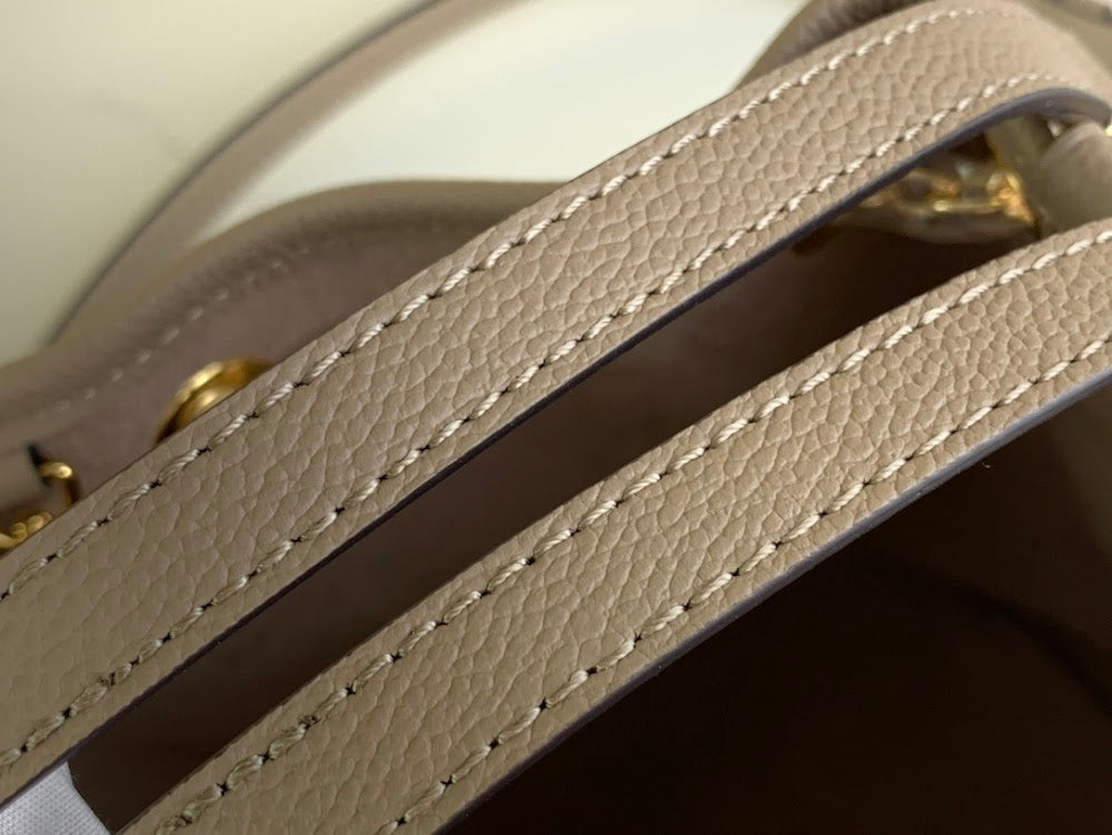 Dragons Bags ln Luxury Bag --69033
