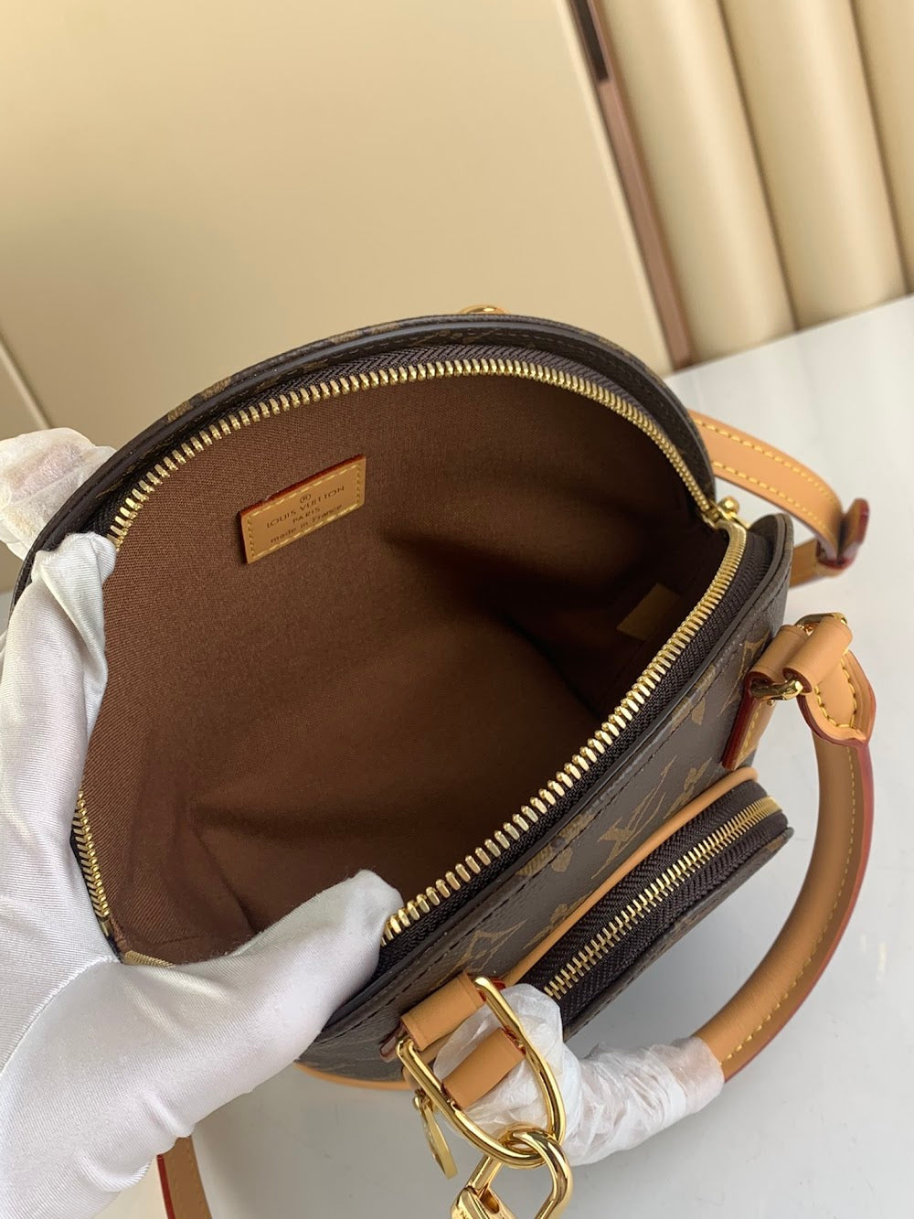 Dragons Bags ln Luxury Bag --61024