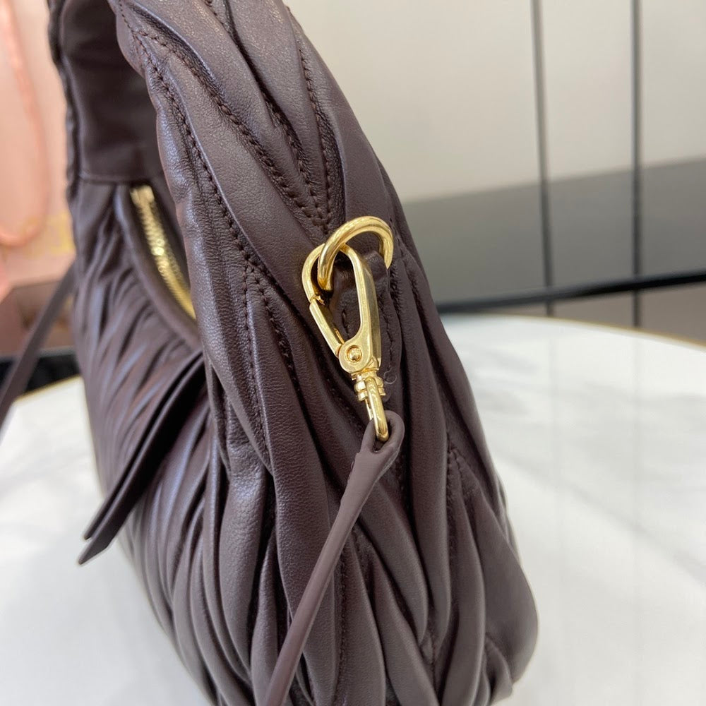 Dragons Bags Miun Miun Luxury Bag --122165