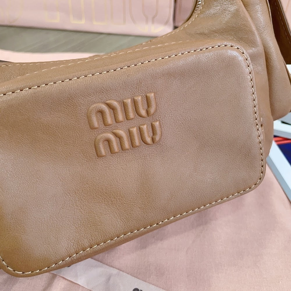 Dragons Bags Miun Miun Luxury Bag --123251