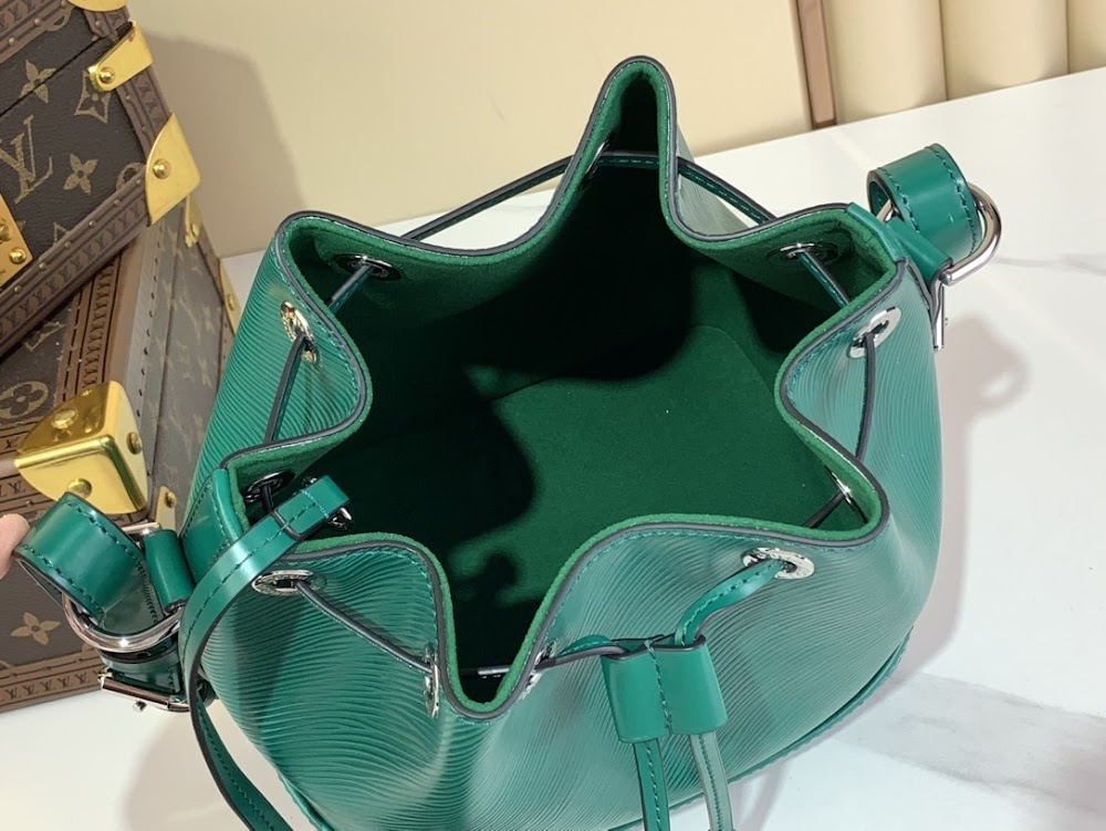 Dragons Bags ln Luxury Bag --62607