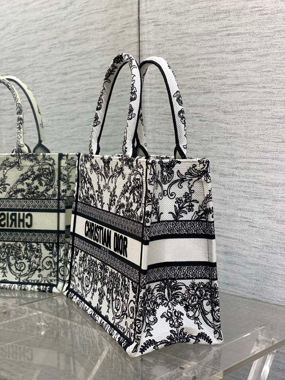 Dragons BagsDiorn Luxury Bag --115458