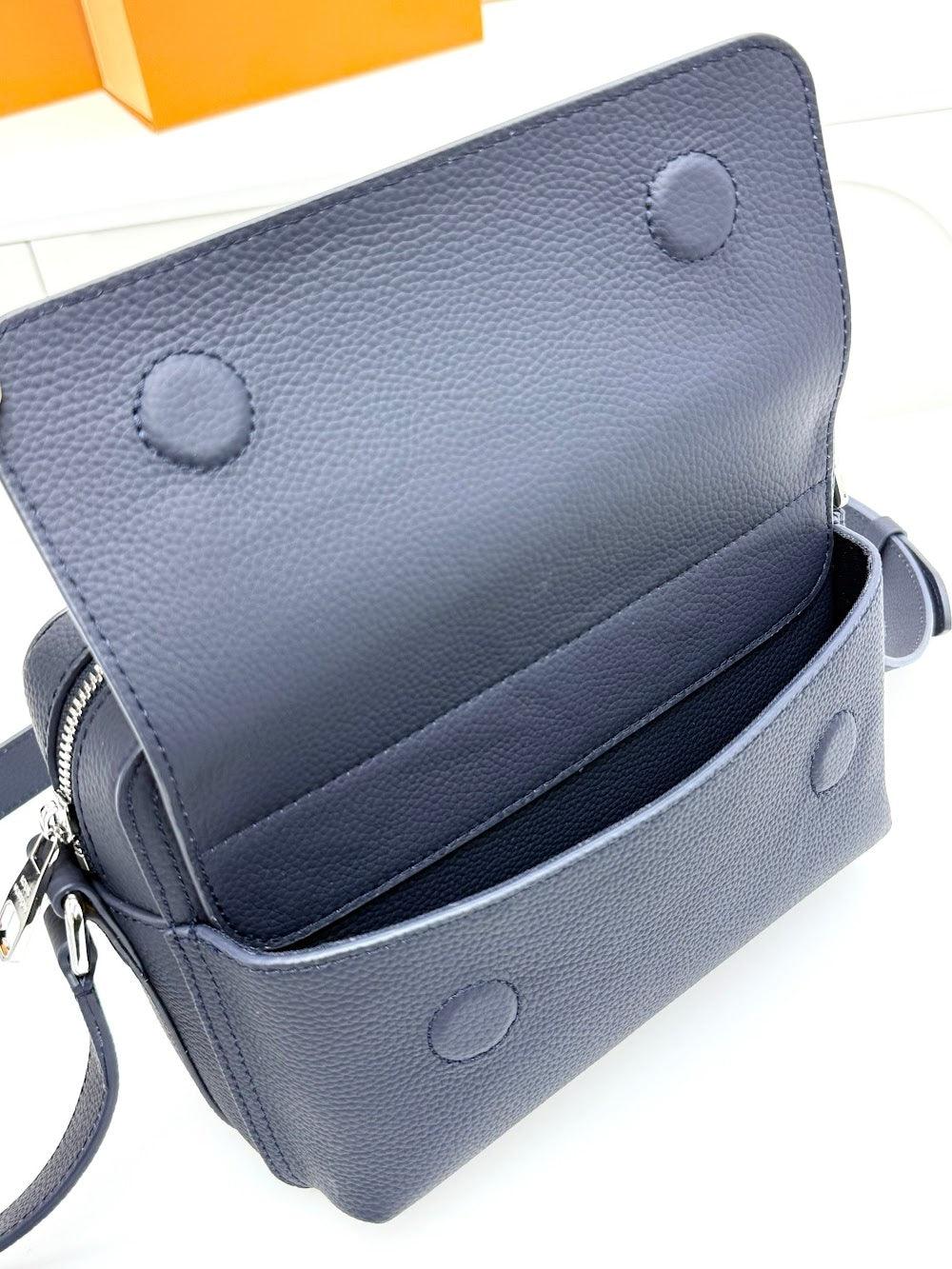 Dragons Bags ln Luxury Bag --71531