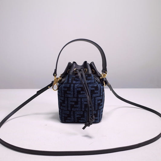new-luxury-designer-bags-nm15264