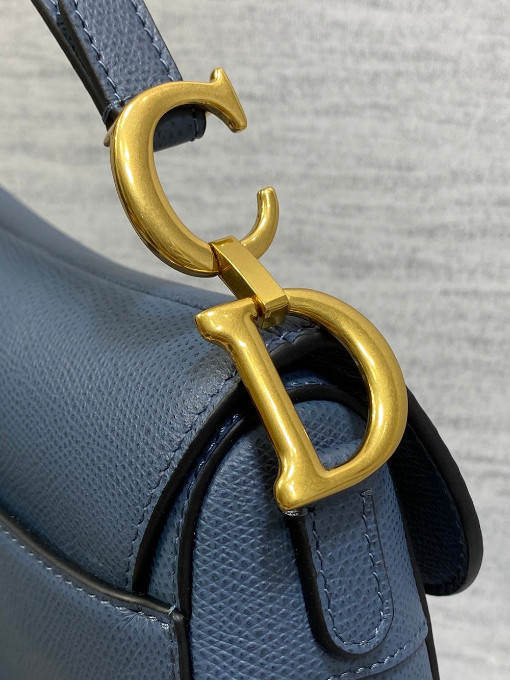 Dragons BagsDiorn Luxury Bag --115011