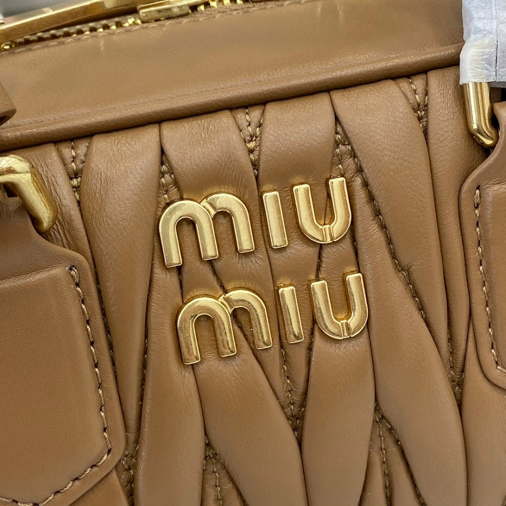 Dragons Bags Miun Miun Luxury Bag --122180