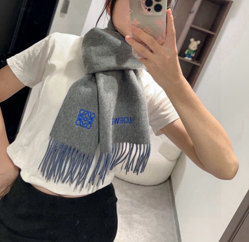 Dragons Bags Premium Designer Scarf --99576