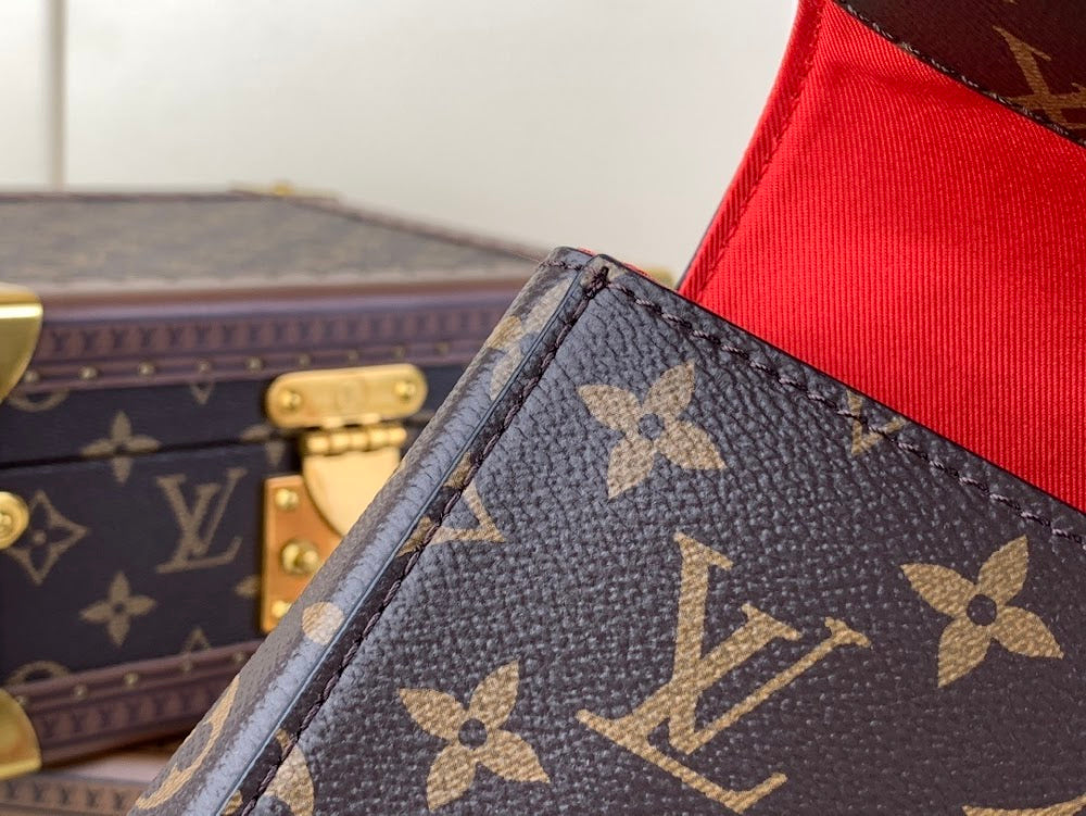 Dragons Bags ln Luxury Bag --61752