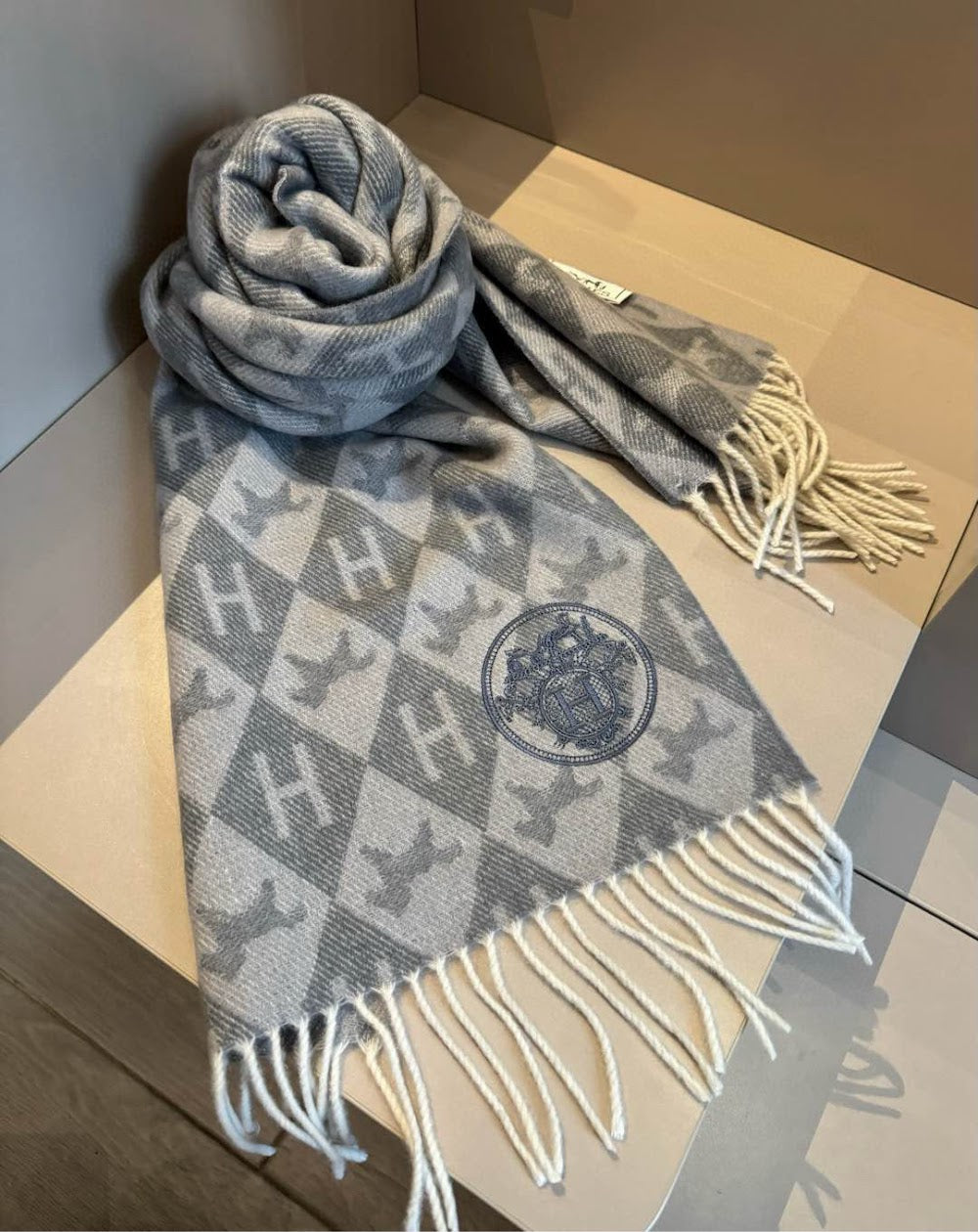 Dragons Bags Premium Designer Scarf --99341