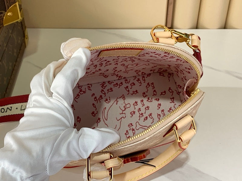 Dragons Bags ln Luxury Bag --62926